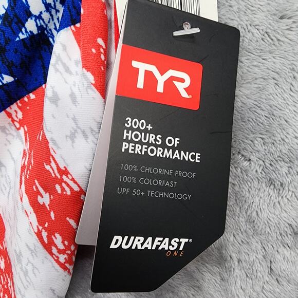 NEW TYR Swimsuit Womens 38 Red White Blue Star Spangled Diamondfit One Piece - Picture 4 of 12